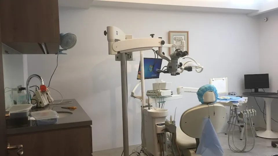 吳方棟牙醫診所