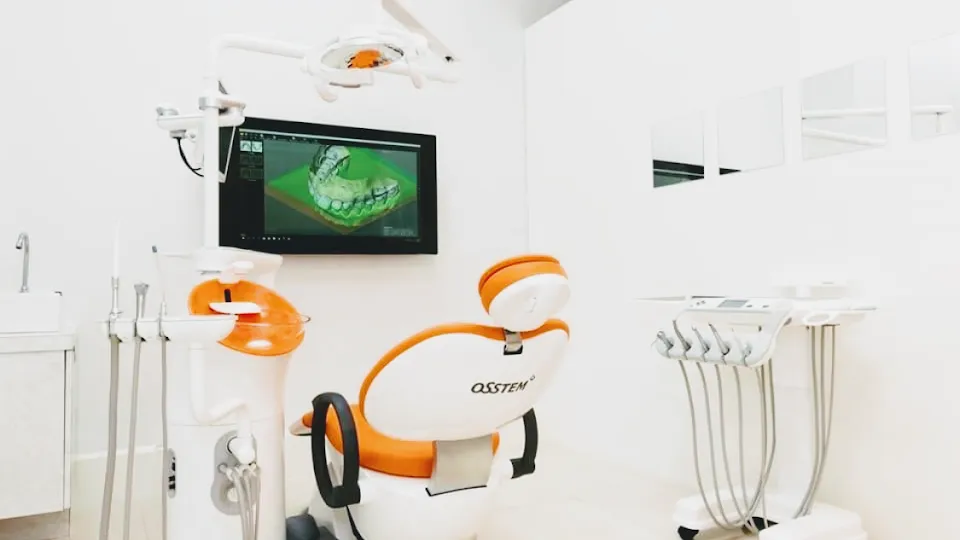 康舒美牙醫診所