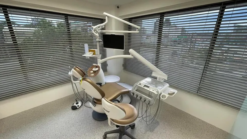 康仕美牙醫診所