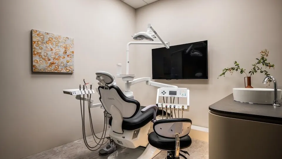 楷禾美學牙醫診所