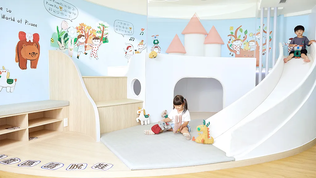 明仁兒童牙醫診所候診區