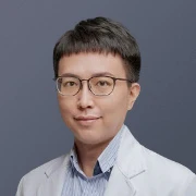 黃柏諺 醫師
